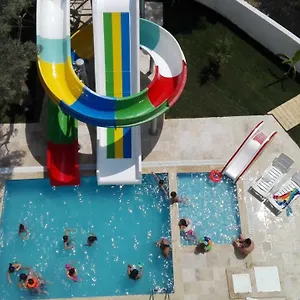 Nesa Kusadası